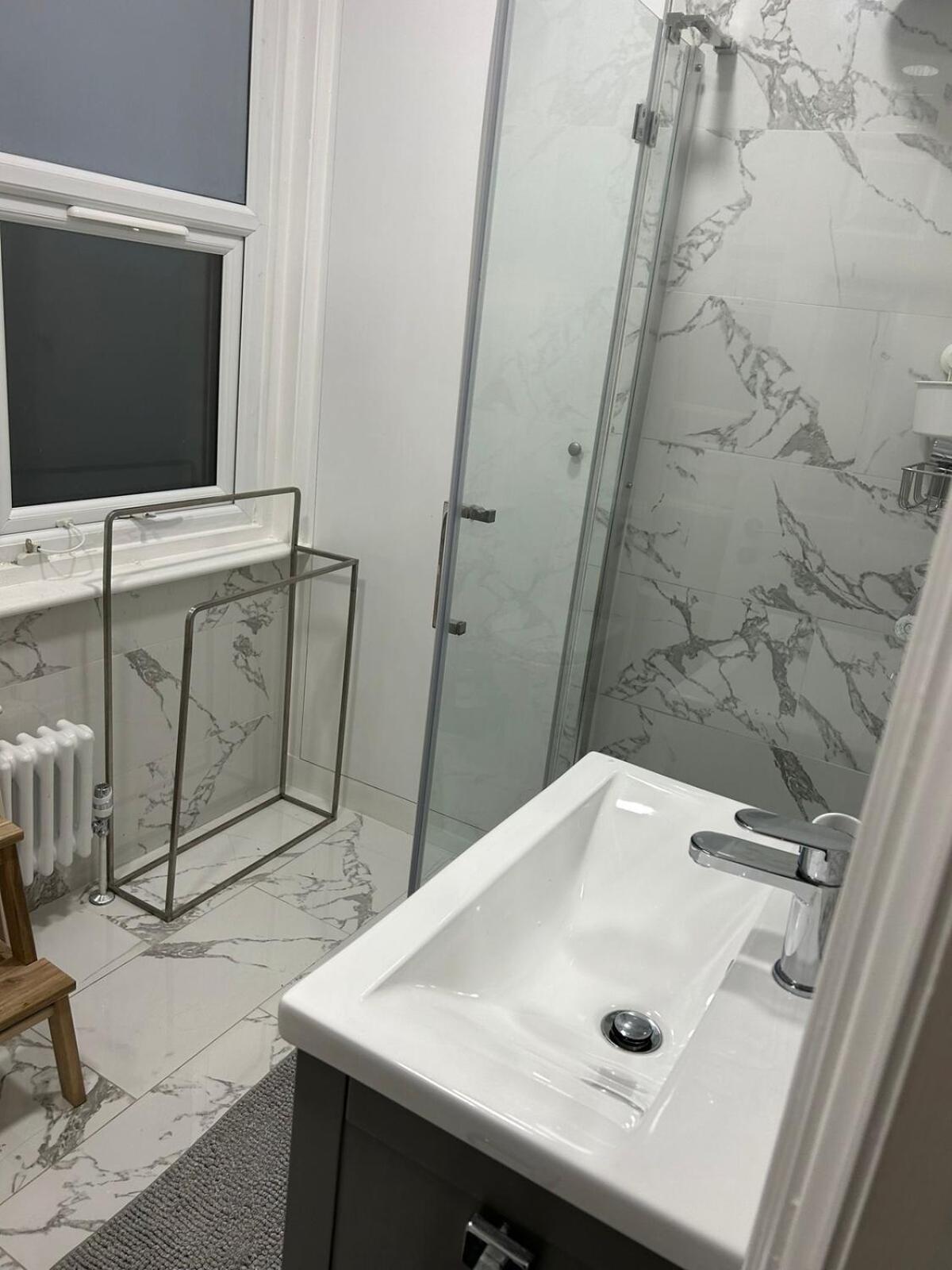 Appartamento Forest Hill 1-bed 2 Mins Station *